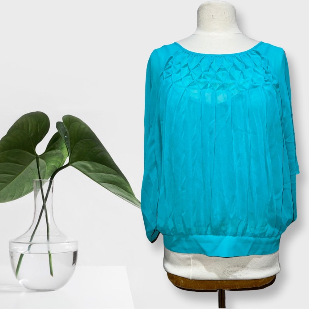 Women’s 2 pcs Blue turquoise color sheer top party formal wear